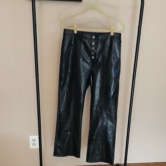 Cinq à Sept (French for 